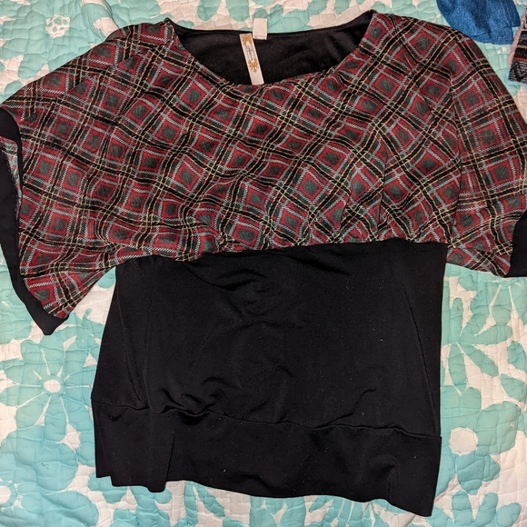 A diva large plaid blouse short sleeve - Picture 2 of 2